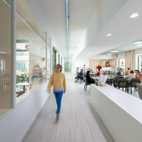 ZL 2407 HC BE 15 Mintus Carehome and Kindergarten Bruge jgpxc GW
